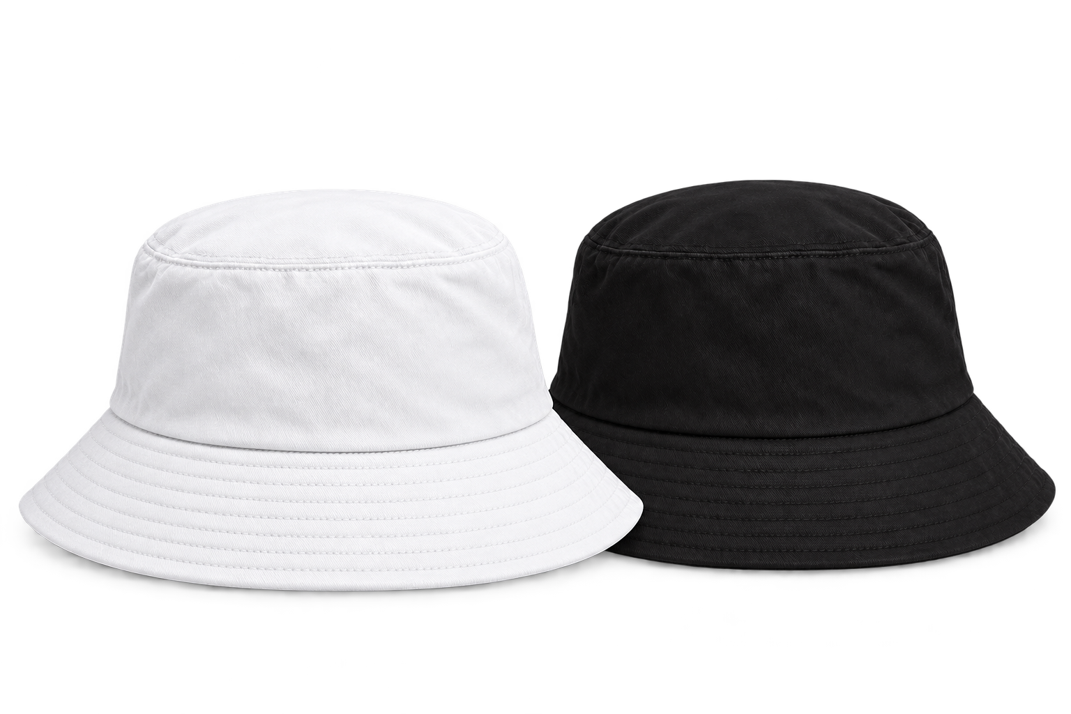 Dos pilusos del catálogo TRAZZO, uno blanco y otro negro